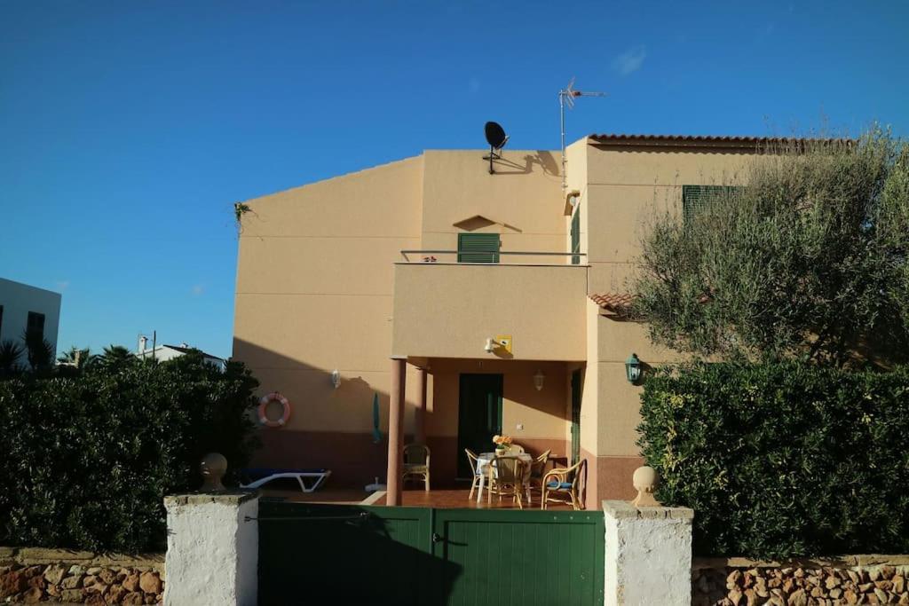 Spectacular Villa With Swimmingpool In Cala Blanca كالا بلانكا المظهر الخارجي الصورة