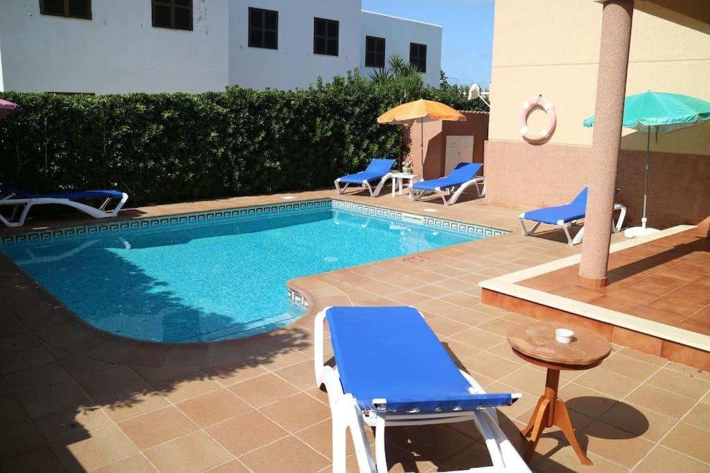 Spectacular Villa With Swimmingpool In Cala Blanca كالا بلانكا المظهر الخارجي الصورة