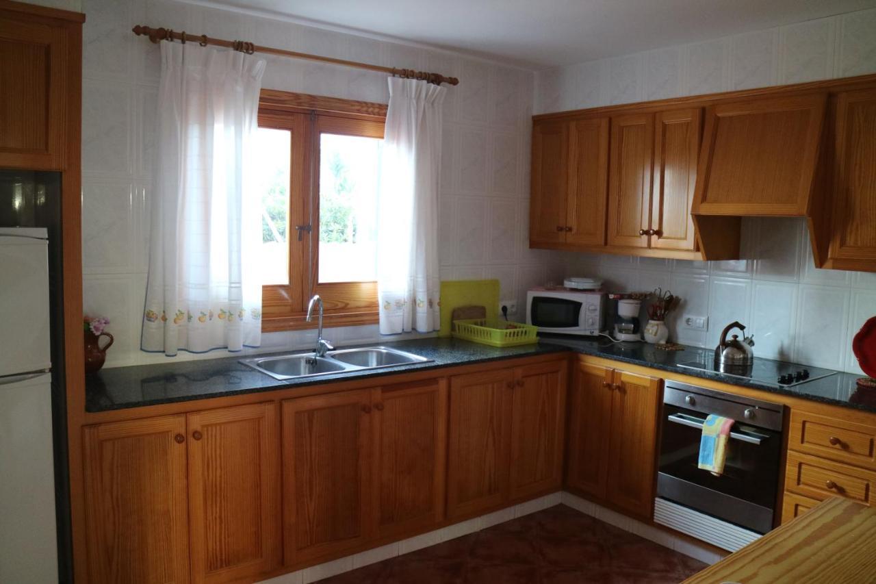 Spectacular Villa With Swimmingpool In Cala Blanca كالا بلانكا المظهر الخارجي الصورة